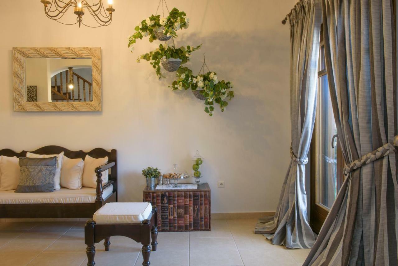 Apart Boutique Giorgos Đảo Amolianí Nội địa bức ảnh