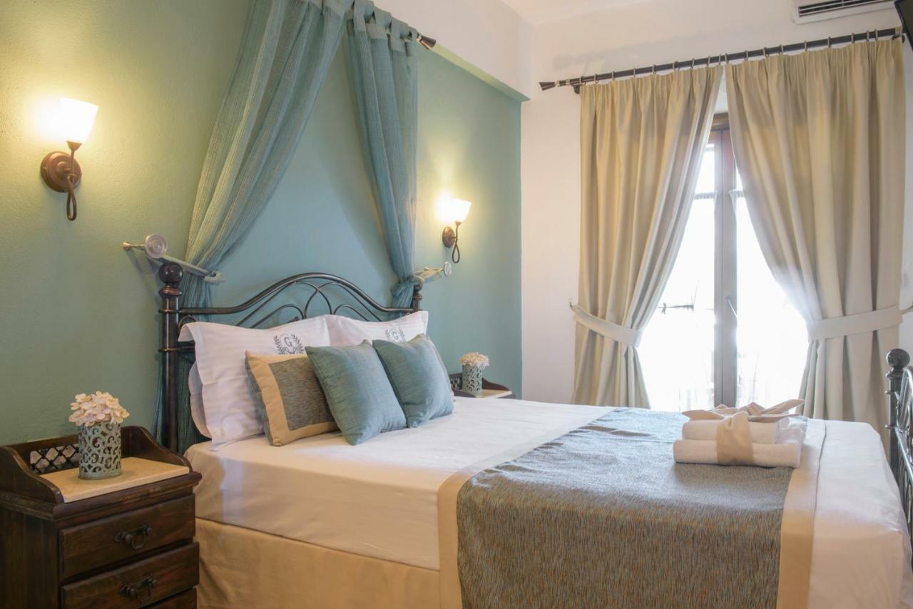 Apart Boutique Giorgos Đảo Amolianí Phòng bức ảnh