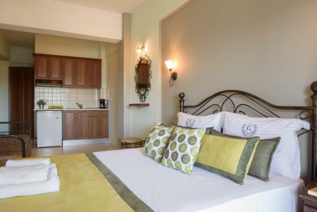 Apart Boutique Giorgos Đảo Amolianí Phòng bức ảnh
